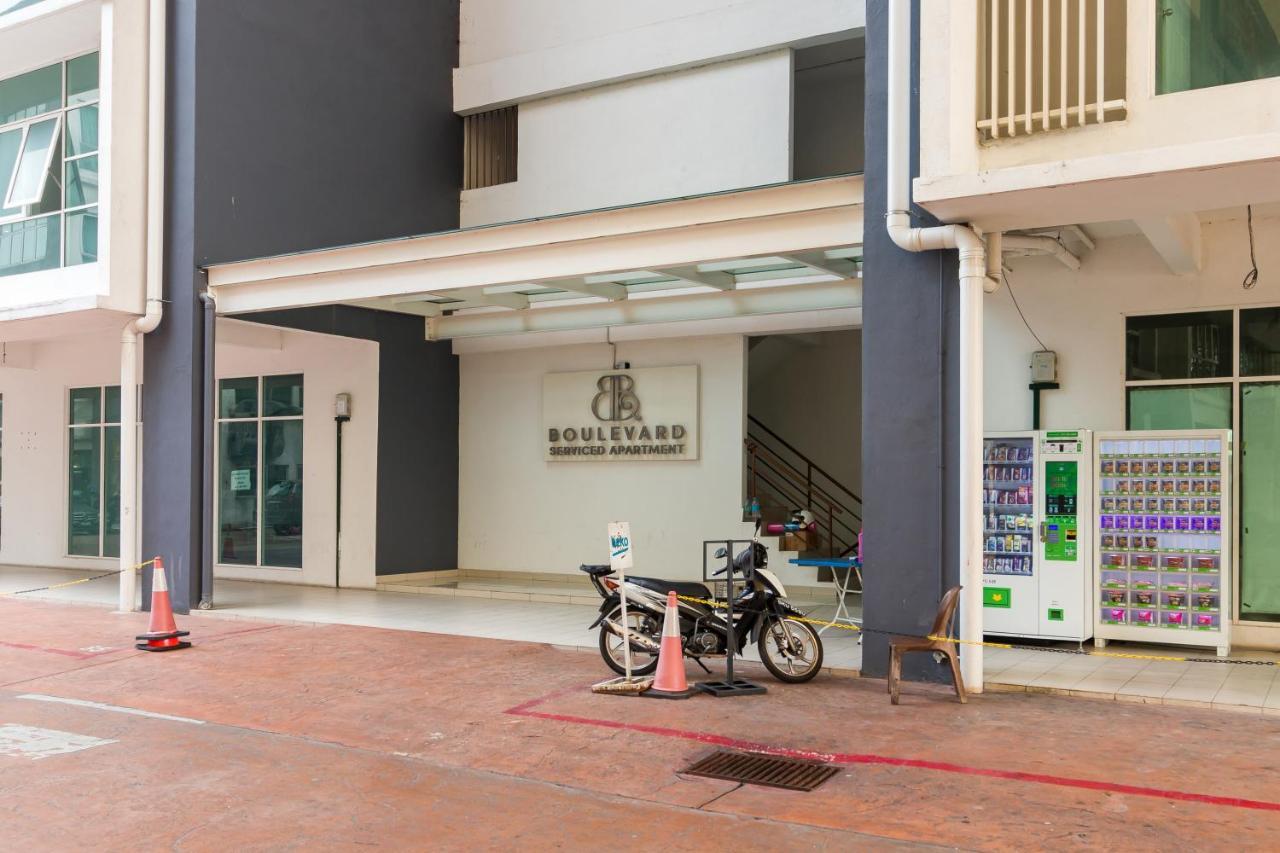 Boulevard Service Apartment Kl By Airhost Kuala Lumpur Extérieur photo